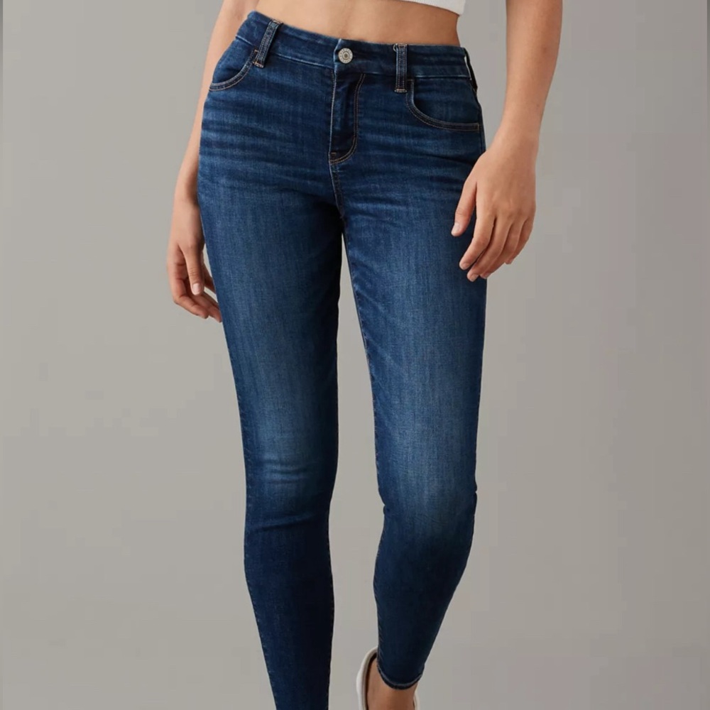 Like new American Eagle size 2 long jegging